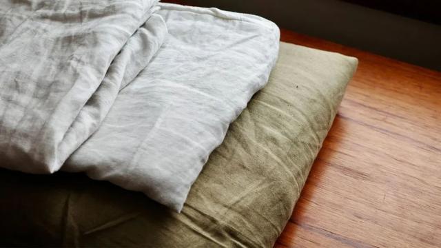 丝袜足交福利网址视频 服装布料厂家（服装面料公司简介）