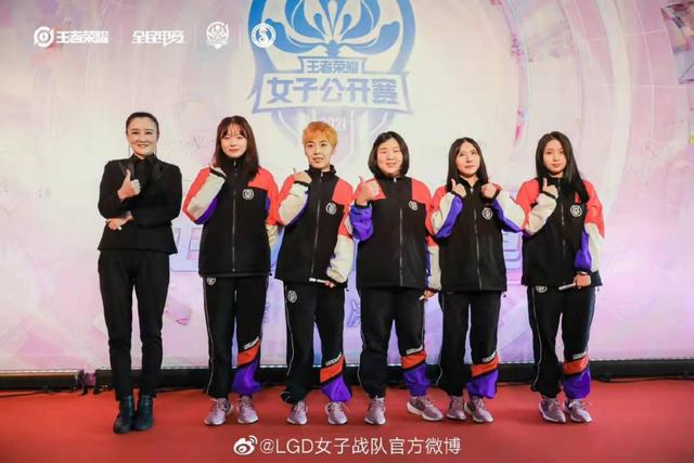 四虎免费在线观看白丝 新媒体运营是青春饭吗，新媒体运营是青春饭吗？