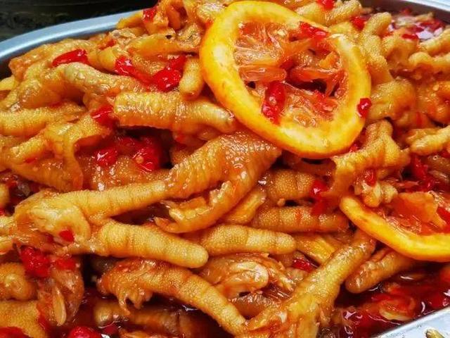 四虎免费在线观看白丝 抖音十个美食配乐纯音乐是什么，抖音十个美食配乐纯音乐视频？