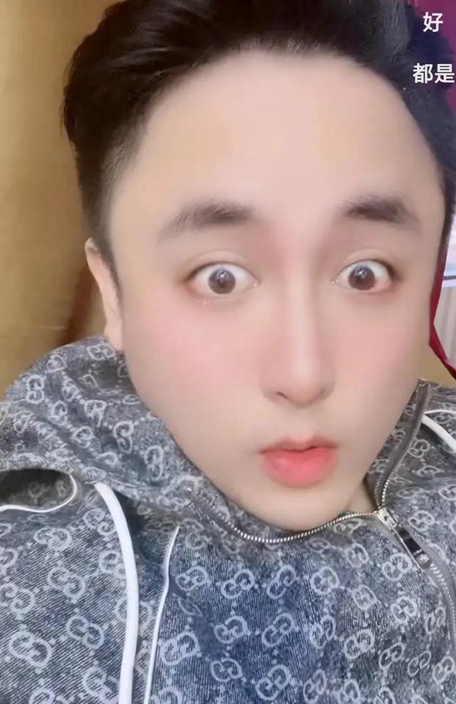 四虎免费在线观看白丝 快手散打哥怎么了消失了（快手散打哥简历）