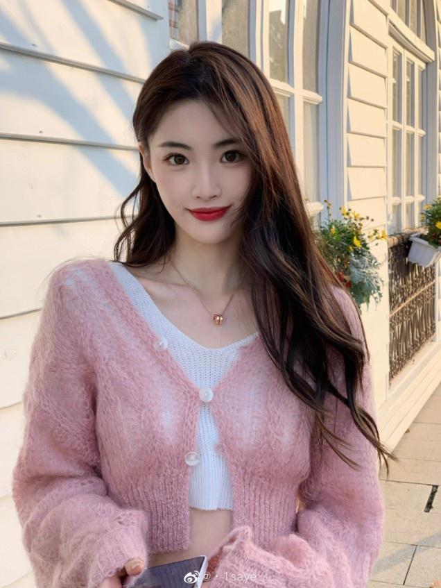 丝袜足交福利网址视频 小明在网上（小明今年吧）