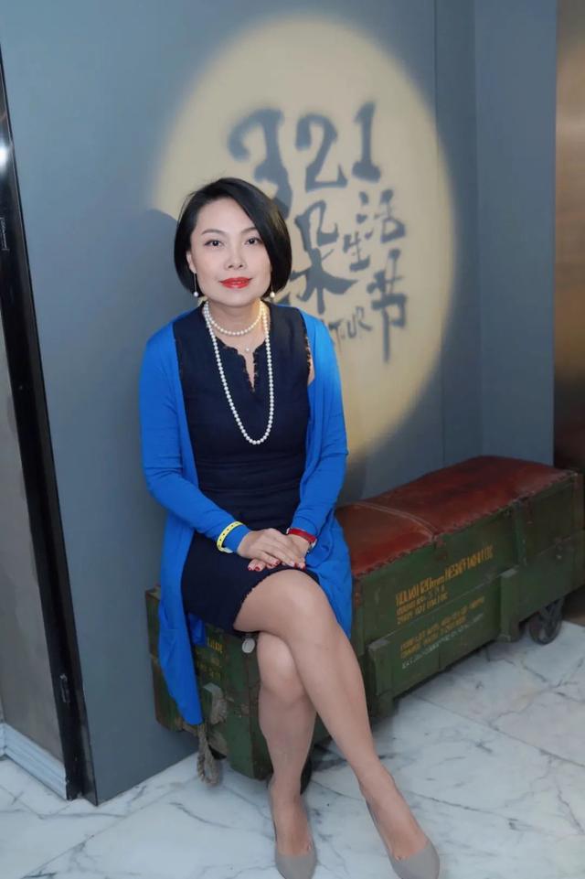 丝袜足交福利网址视频 公众号一天怎么发多条文章（公众号一天怎么发多条消息）