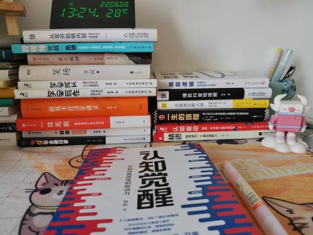 四虎免费在线观看白丝 兼职经历800字，兼职写稿多少钱一篇呢_？