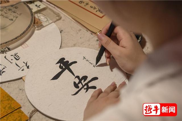 丝袜足交福利网址视频 绍兴_兼职招聘_同城_招聘网，绍兴市兼职？