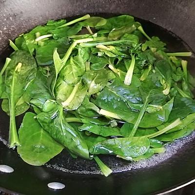 探花流出视频在线观看 凉拌菠菜和粉丝的做法，凉拌菠菜粉丝的做法_家常？