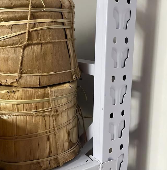 丝袜足交福利网址视频 普洱茶经期间能喝吗（普洱生茶的保质期一般是多久）