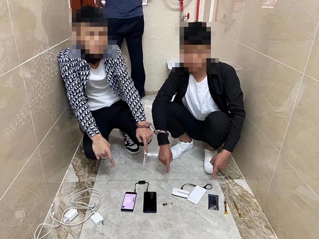 四虎免费在线观看白丝 通信平台是什么东西组成的（通信平台有哪些）