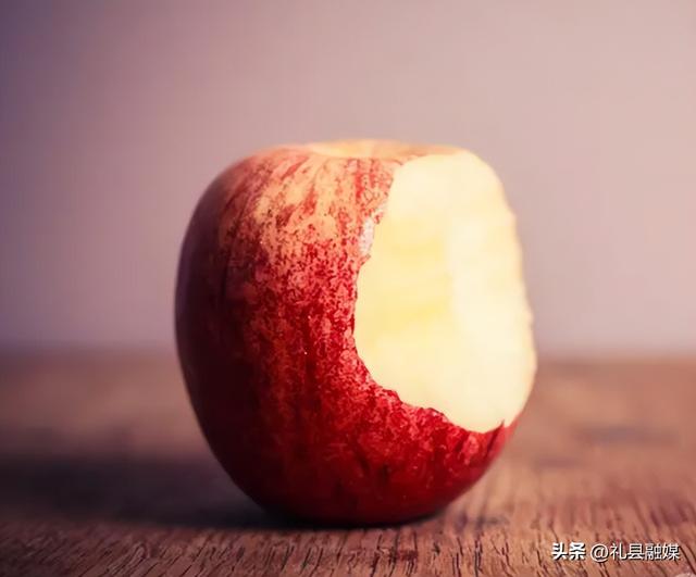四虎免费在线观看白丝 发朋友圈人情冷暖的句子图片，朋友圈发人情世故是什么意思？