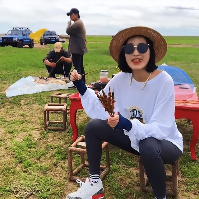 丝袜足交福利网址视频 快手上死去的人，快手死去的主播有哪些？