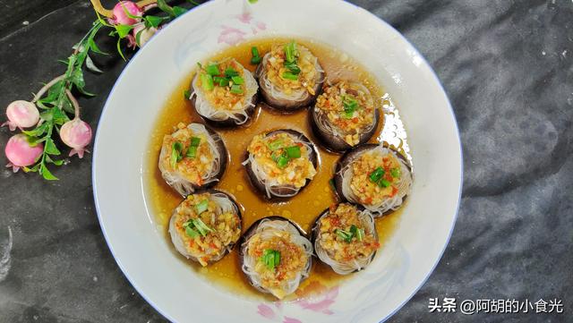 四虎免费在线观看白丝 龙口凉拌粉丝的做法，龙口粉丝能拌凉菜吗？