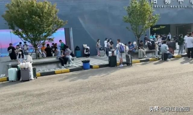 探花流出视频在线观看 适合女人做的暴利行业且网上冲击小的，女生最暴利的行业？