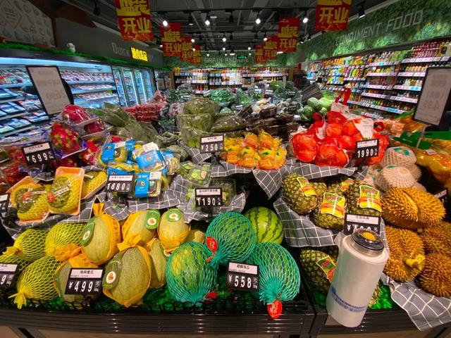 四虎免费在线观看白丝 小区门口开什么店最赚钱（小区周围开什么店好赚钱_）
