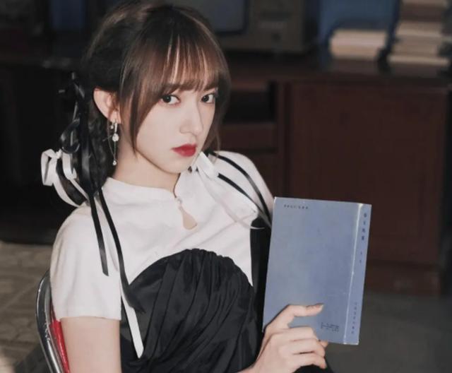 四虎免费在线观看白丝 程潇粉丝名叫什么，程潇粉丝名叫什么好听？