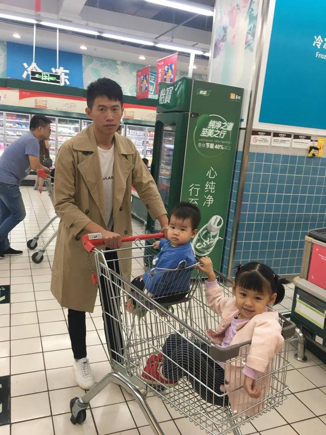 探花流出视频在线观看 在家带孩子能做点什么事赚点钱在河南，在家带娃挣钱？