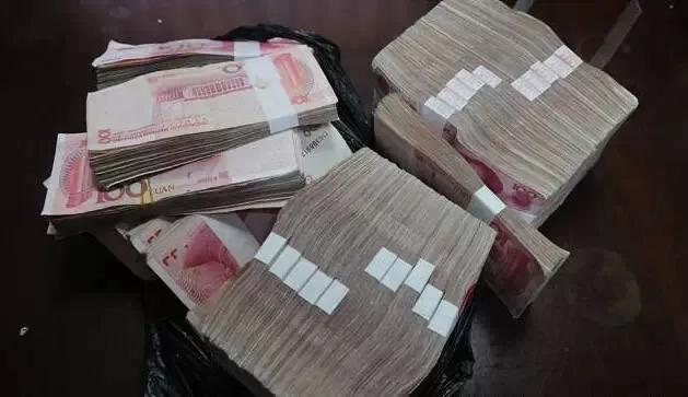 探花流出视频在线观看 女孩子有十万块钱做什么（身边有10万块钱做什么生意好呢_）