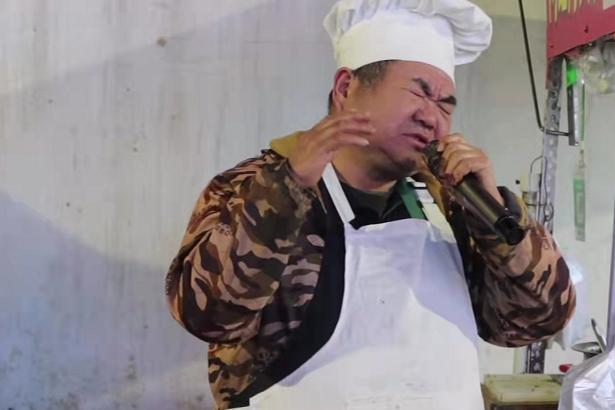 丝袜足交福利网址视频 唱歌赚钱的软件下载（唱歌赚钱的软件是真的吗）