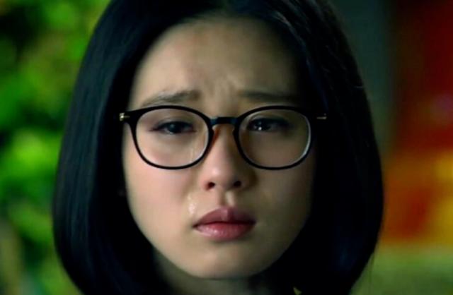 四虎免费在线观看白丝 步步惊情马来西亚版和港版（港台版的步步惊情）
