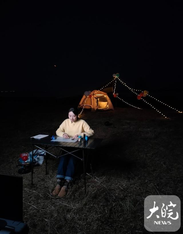 四虎免费在线观看白丝 月夜直播观看视频播放量多少，月夜直播观看视频播放软件？