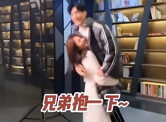四虎免费在线观看白丝 怎么入职淘宝模特（淘宝卖家秀模特怎么入行）