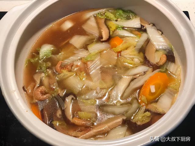 丝袜足交福利网址视频 鲜虾粉丝煲的家常做法，虾仁粉丝煲的家常做法？