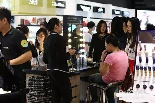 丝袜足交福利网址视频 初学卖护肤品销售话术（化妆品店销售技巧和销售话术）