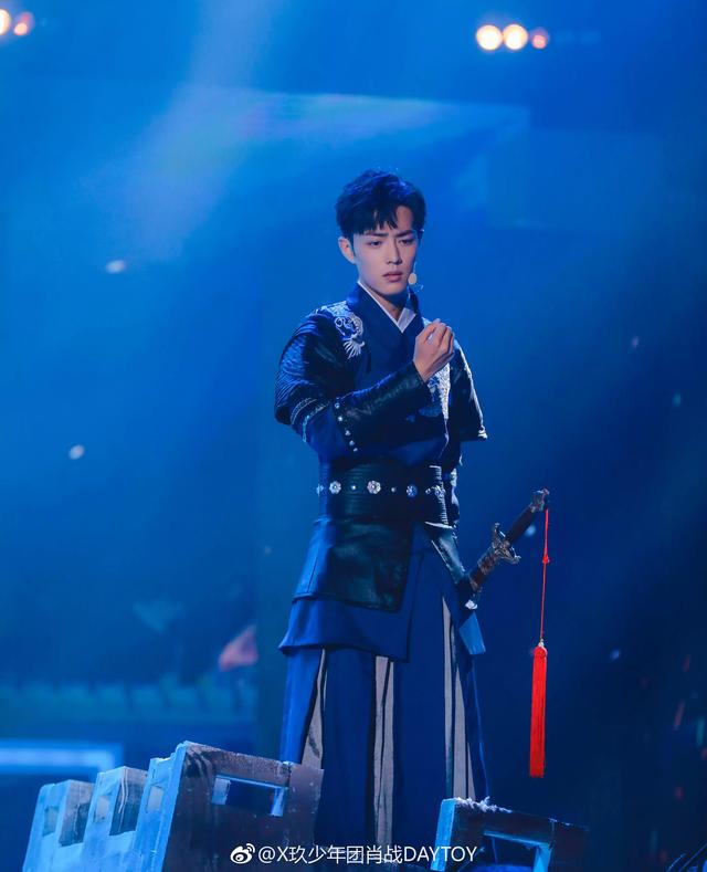 四虎免费在线观看白丝 快乐大本营 微博（快乐大本营官方微博）