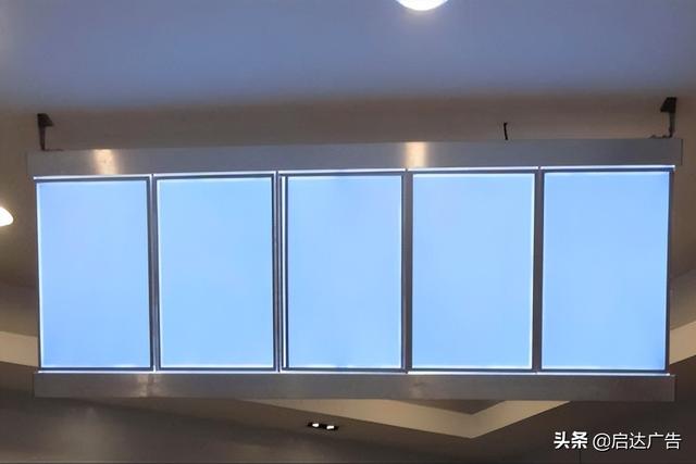 丝袜足交福利网址视频 软膜灯箱广告牌多少钱一平（广告公司软膜灯箱多少一平）