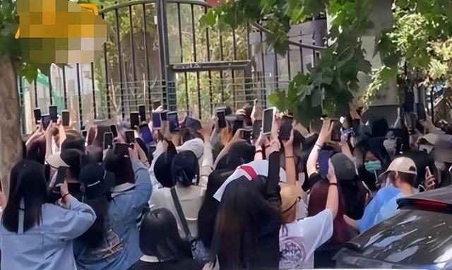 时代少年团有多少粉丝最新2021，时代少年团有多少粉丝最新2021年？
