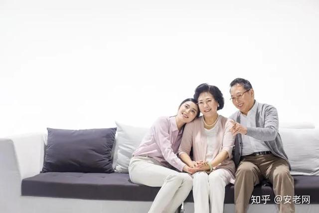 丝袜足交福利网址视频 关于养老创业的策划书，互联网养老创新创业计划书？