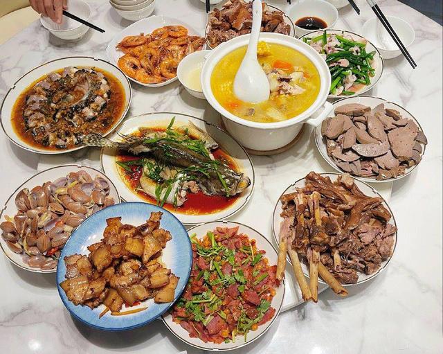 四虎免费在线观看白丝 端午发朋友圈文案短，端午发朋友圈文案宝宝？