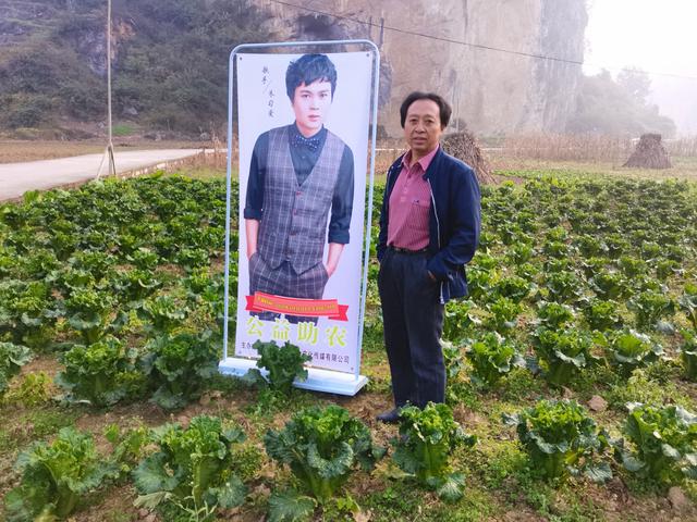 四虎免费在线观看白丝 果糖直播下载，果糖直播下载苹果？