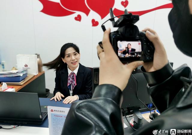 丝袜足交福利网址视频 为什么抖音一点我就会自动退出，抖音消息人一直在第一位？