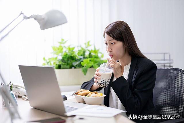 探花流出视频在线观看 奶茶店怎么做推广和宣传语术，奶茶店怎么做推广和宣传语简单？