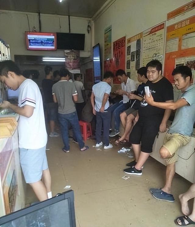 四虎免费在线观看白丝 兼职日结平台电子产品，兼职日结平台手机？