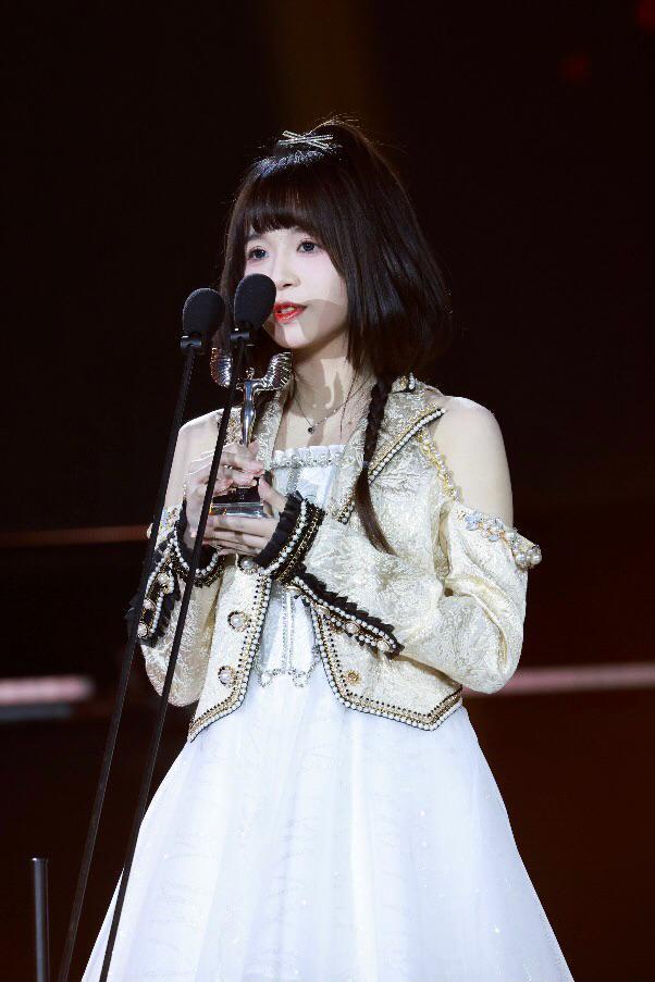 丝袜足交福利网址视频 snh48在哪个平台直播（snh48成员用什么软件直播）