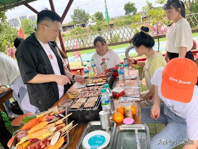 丝袜足交福利网址视频 一起赚钱的句子图片（一起挣钱的句子）