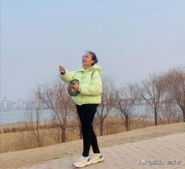 丝袜足交福利网址视频 自由职业要怎么填，自己创业职业怎么填？
