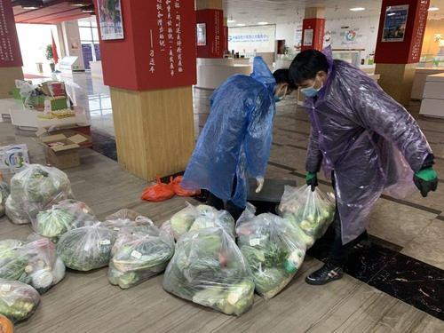 四虎免费在线观看白丝 疫情期间创业做什么好投资小卖部，疫情期间适合什么创业？