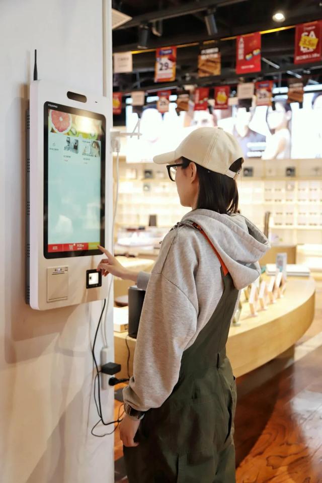 四虎免费在线观看白丝 眼镜店投资大约多少钱（眼镜店投资多大）